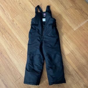 Boys’ Snowpants XS (size 4-5)